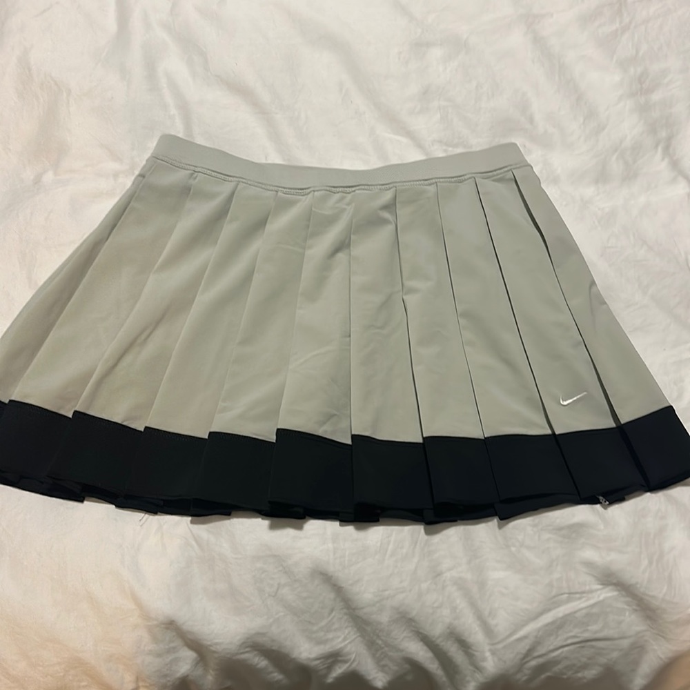 Nike tennis skirt